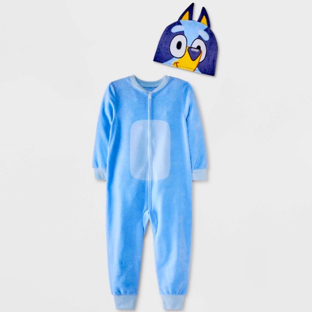 NWT 18M Toddler Bluey Blanket Sleeper with Hat